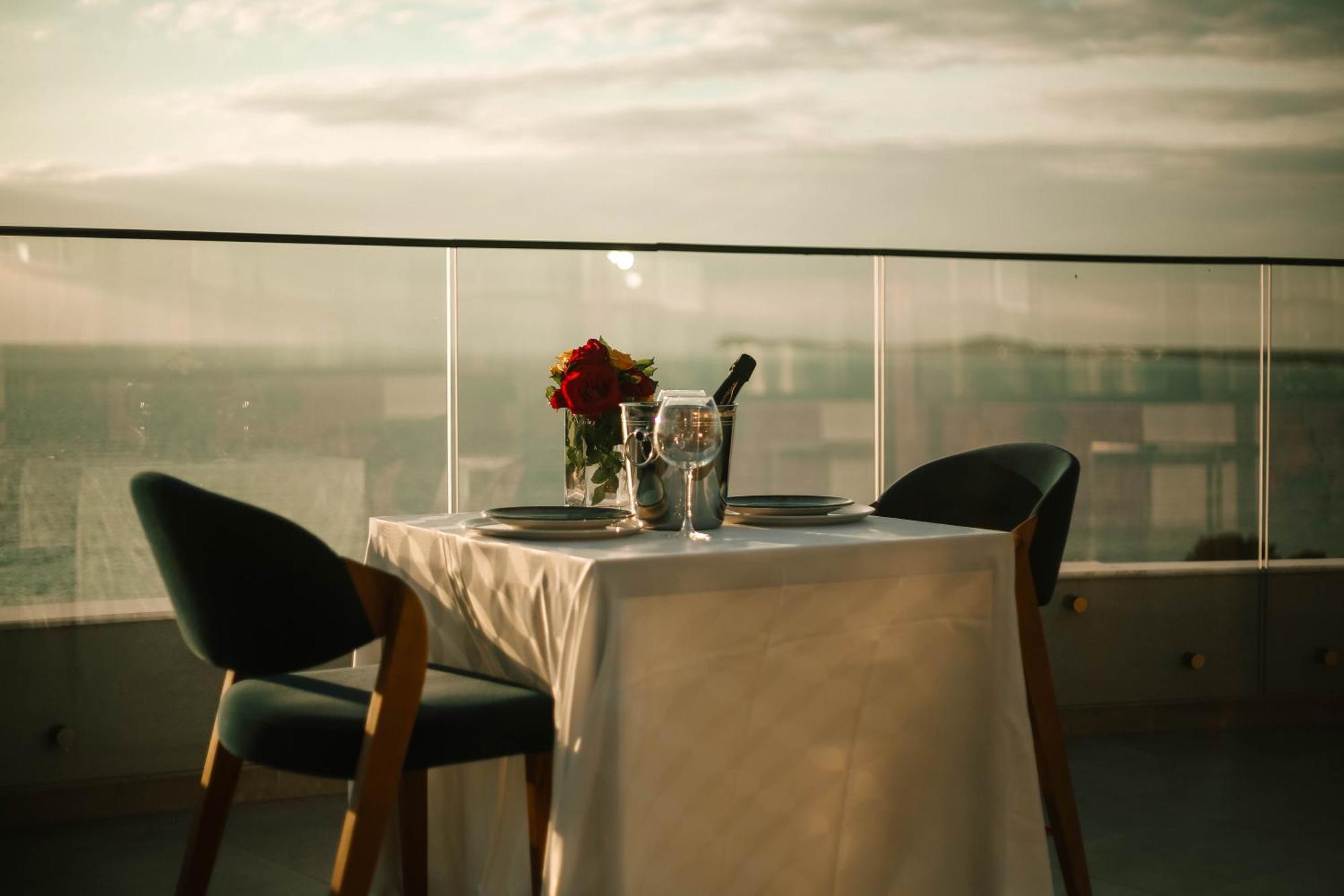 Valza Boutique Hotel Vlore Ngoại thất bức ảnh